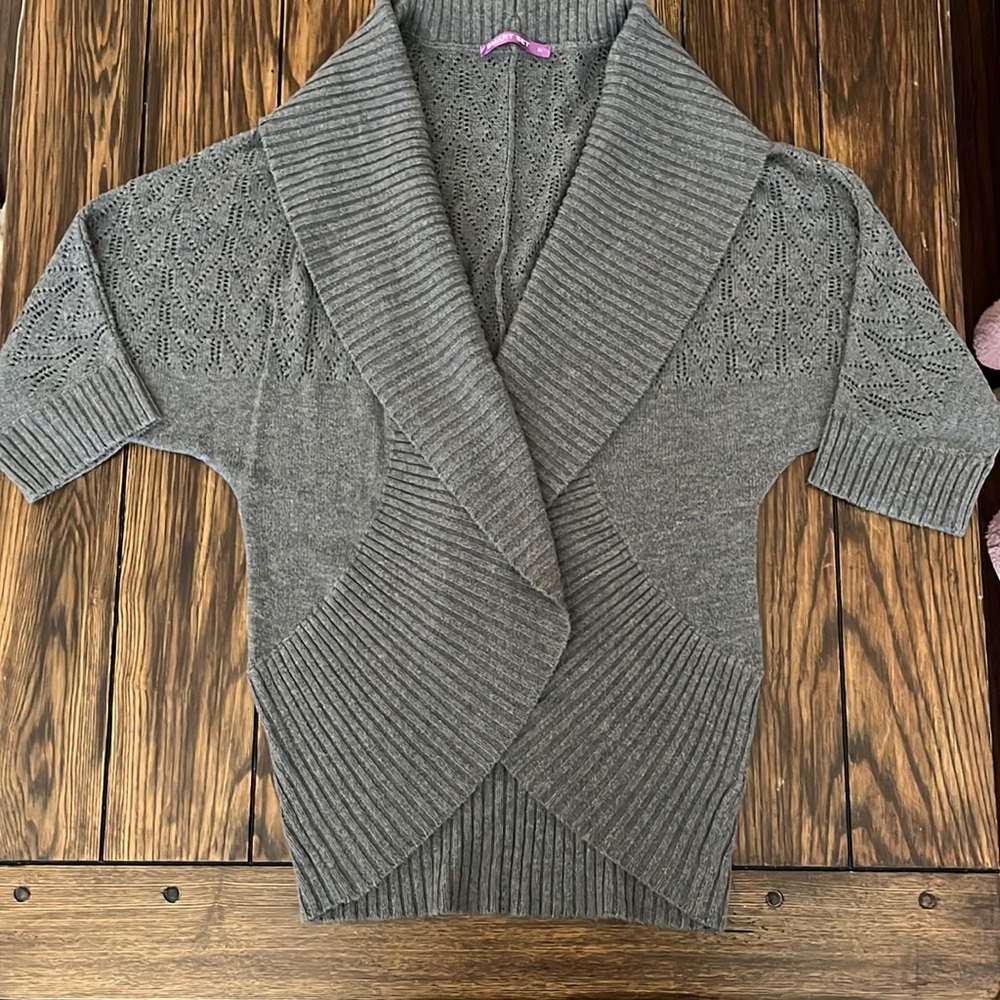 VGUC Smart Set grey open front 3/4 sleeve cardigan